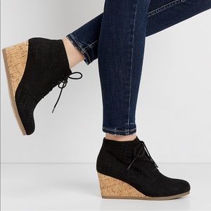Black Cork Wedges